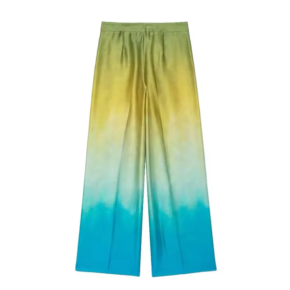 Elegantes Set – Weite Hose und Bluse